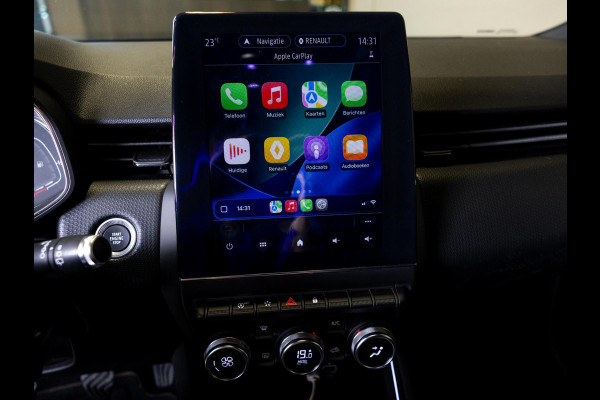 Renault Clio 1.0 TCe Intens 101pk / Achteruitrijcamera / Navigatie / Airco / Klimaatregeling / Apple carplay /