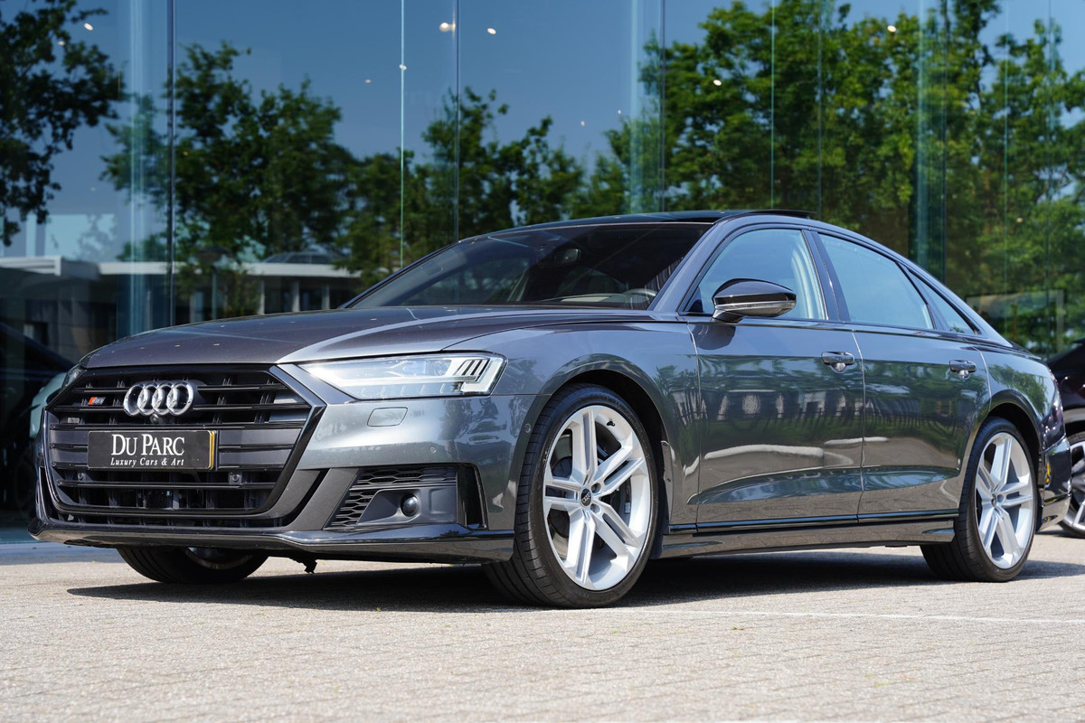 Audi S8 4.0 TFSI Quattro B&O / Active Chassis / NL-Auto