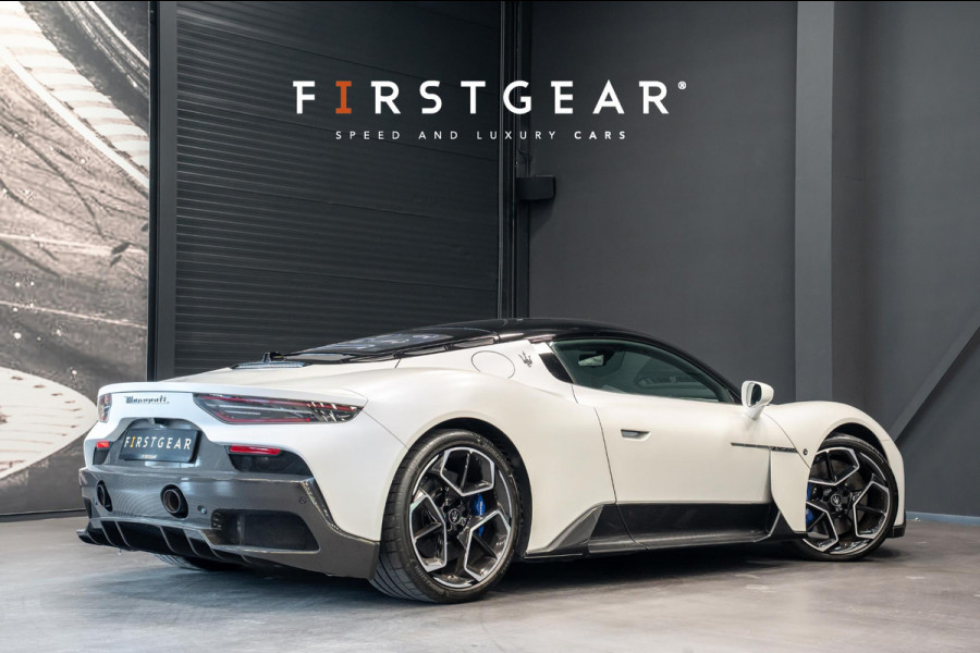 Maserati MC20 3.0 V6 *Full Carbon / Keramische Remmen / Lift-Systeem / Alcantara / Bianco Audace / E-LSD*