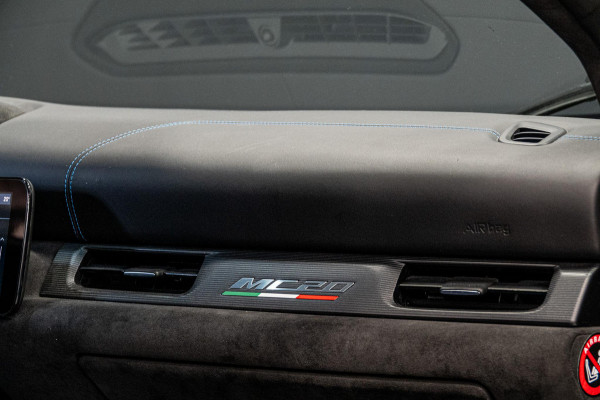 Maserati MC20 3.0 V6 *Full Carbon / Keramische Remmen / Lift-Systeem / Alcantara / Bianco Audace / E-LSD*