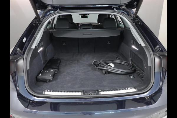 Audi A6 Avant 2.0 e-hybrid quattro Advanced edition | Private lease vanaf €1013 | 299pk | Trekhaak | Head Up Display | Lederen bekleding | MMi  BIjrijdersscherm