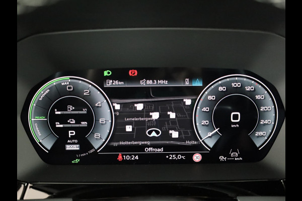 Audi A3 Sportback S edition 40 TFSI e 204 pk | Assis.pak Driving+Parking plus | Warmtewerend glas donker tint | Adaptive Cruise Control | Ambient sfeerverlichting |