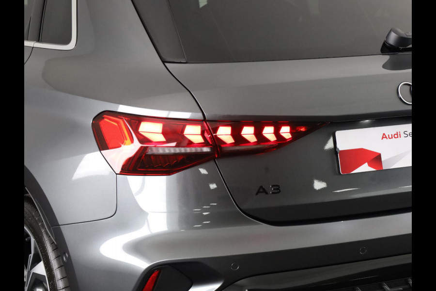 Audi A3 Sportback S edition 40 TFSI e 204 pk | Assis.pak Driving+Parking plus | Warmtewerend glas donker tint | Adaptive Cruise Control | Ambient sfeerverlichting |