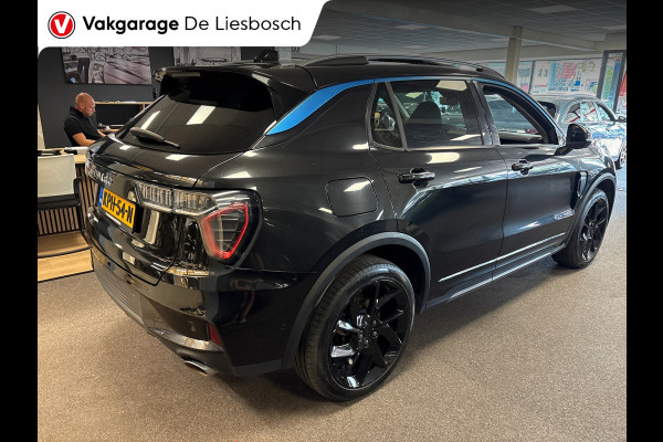Lynk & Co 01 1.5 / Pano / Navigatie / Camera / Infinity / memory / Elek. klep / Apple carplay