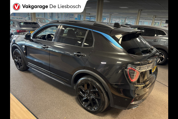 Lynk & Co 01 1.5 / Pano / Navigatie / Camera / Infinity / memory / Elek. klep / Apple carplay