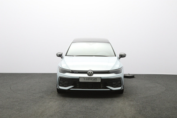 Volkswagen Golf 1.5 eHybrid GTE 272 PK PHEV, *Full-Option* Leder, Panoramadak, Trekhaak, 360 Camera