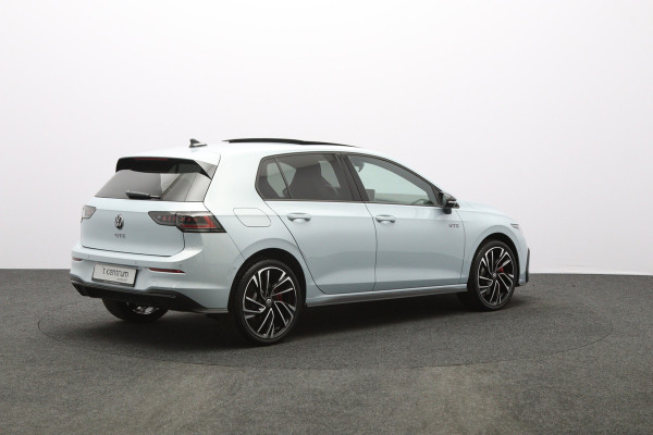 Volkswagen Golf 1.5 eHybrid GTE 272 PK PHEV, *Full-Option* Leder, Panoramadak, Trekhaak, 360 Camera