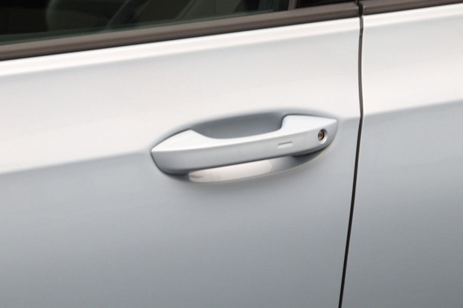 Volkswagen Golf 1.5 eHybrid GTE 272 PK PHEV, *Full-Option* Leder, Panoramadak, Trekhaak, 360 Camera