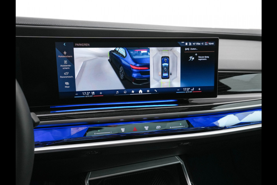 BMW i7 xDrive60 106 kWh M-Sport-Styling [3-Fase-11kW] {SoH-98%} (INCL-BTW) *PANO | LEATHER | FULL-LED | BLIND-SPOT | BOWERS&WILKINS | MEMORY-PACK | TOP-VIEW | VENTILATED/HEATED-COMFORTSEATS | SOFT-CLOSE | WIDE-DIGICOCKPIT | HEAD-UP | KEYLESS | ...