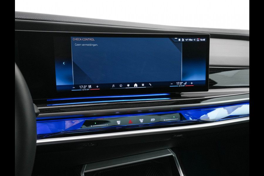 BMW i7 xDrive60 106 kWh M-Sport-Styling [3-Fase-11kW] {SoH-98%} (INCL-BTW) *PANO | LEATHER | FULL-LED | BLIND-SPOT | BOWERS&WILKINS | MEMORY-PACK | TOP-VIEW | VENTILATED/HEATED-COMFORTSEATS | SOFT-CLOSE | WIDE-DIGICOCKPIT | HEAD-UP | KEYLESS | ...