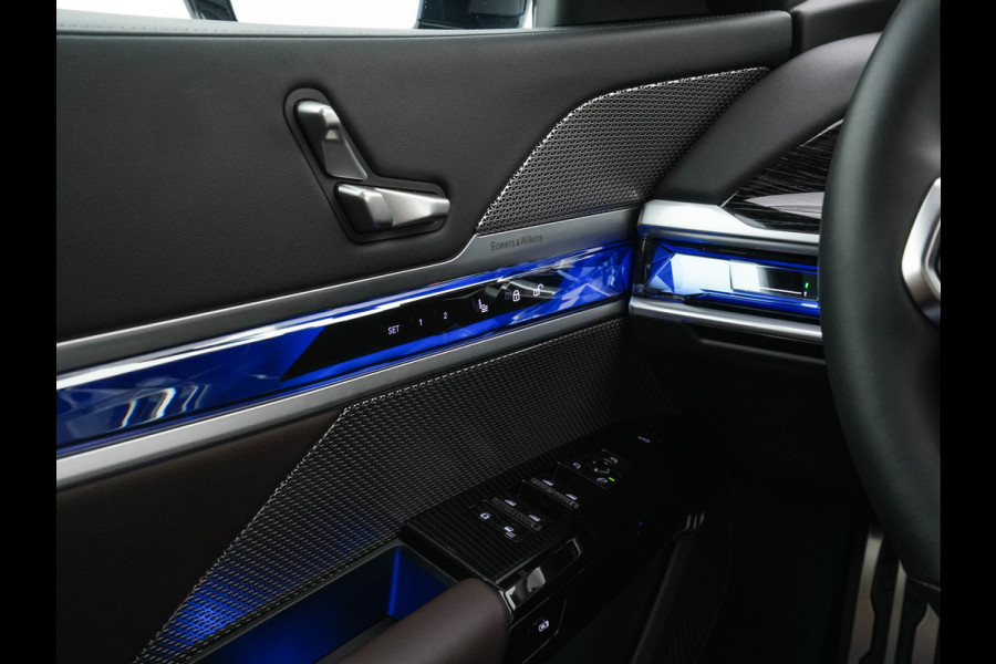 BMW i7 xDrive60 106 kWh M-Sport-Styling [3-Fase-11kW] {SoH-98%} (INCL-BTW) *PANO | LEATHER | FULL-LED | BLIND-SPOT | BOWERS&WILKINS | MEMORY-PACK | TOP-VIEW | VENTILATED/HEATED-COMFORTSEATS | SOFT-CLOSE | WIDE-DIGICOCKPIT | HEAD-UP | KEYLESS | ...