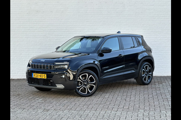 Jeep Avenger Summit 54 kWh SOH 94% Elek a-klep Verwarmde voorruit Camera Navigatie Carplay Adapive cruise