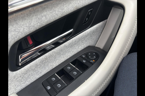 Mazda CX-60 2.5 e-SkyActiv PHEV Takumi 328 PK | Wegklapbare Trekhaak | Panoramadak | 360 graden camera | Achteruitrijcamera | Stoelverwarming |  Adaptieve Cruise Control