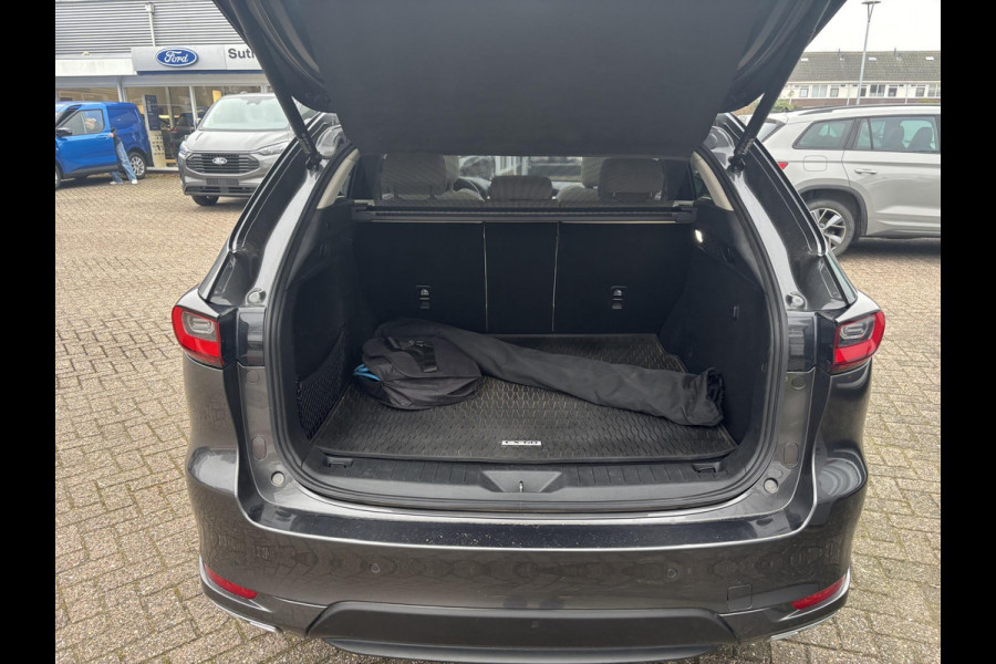 Mazda CX-60 2.5 e-SkyActiv PHEV Takumi 328 PK | Wegklapbare Trekhaak | Panoramadak | 360 graden camera | Achteruitrijcamera | Stoelverwarming |  Adaptieve Cruise Control