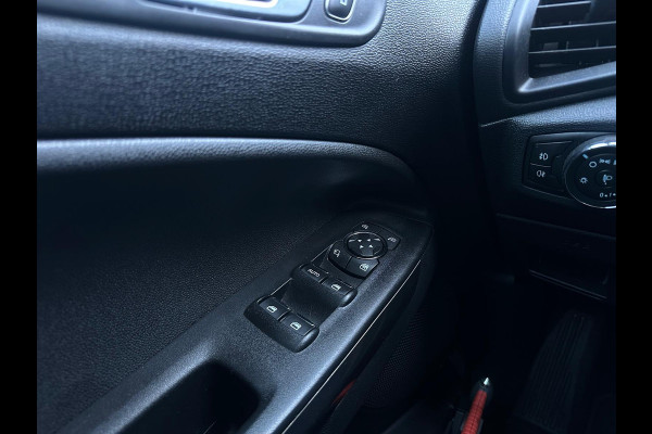 Ford EcoSport 1.0 Trend Ultimate, Airco, Bluetooth, Cruise, Navi, Trekhaak, PDC, NAP