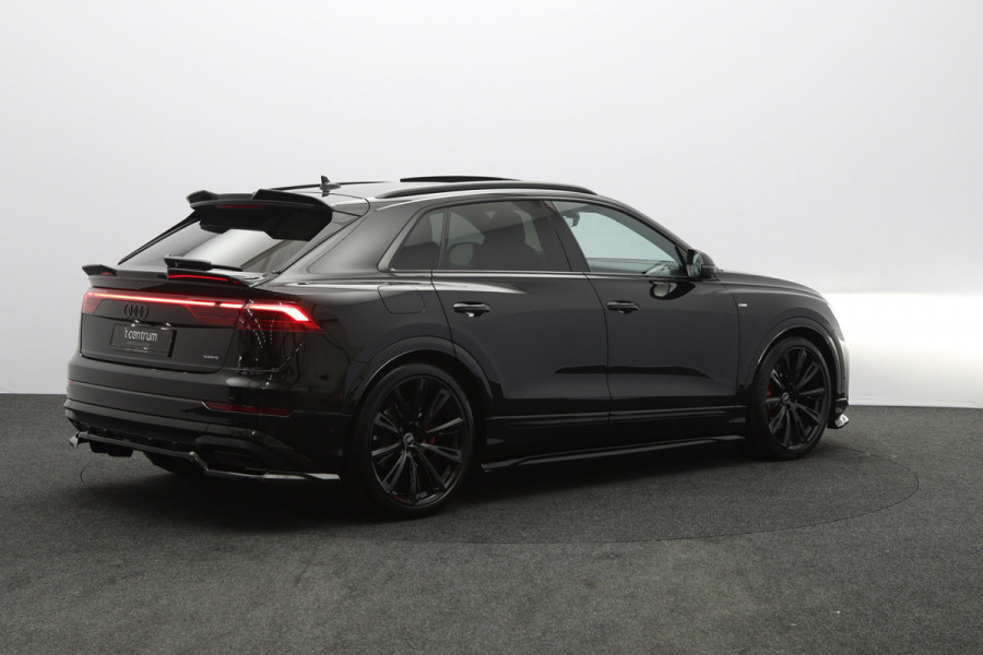 Audi Q8 60 TFSI e Quattro 490 PK S-Line Pro Line Competition PHEV, RS-Sportstoelen, Trekhaak, B&O Sound, Head-Up, Memory