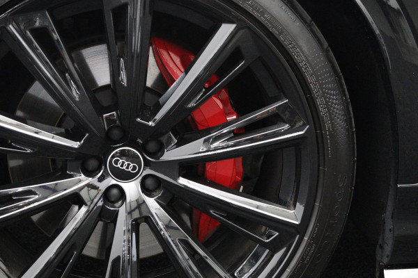 Audi Q8 60 TFSI e Quattro 490 PK S-Line Pro Line Competition PHEV, RS-Sportstoelen, Trekhaak, B&O Sound, Head-Up, Memory