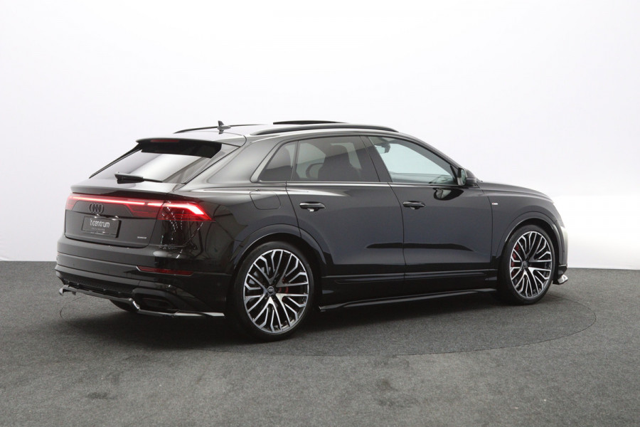 Audi Q8 60 TFSI e Quattro 490 PK S-Line Pro Line Competition PHEV, RS-Sportstoelen, Trekhaak, B&O Sound, Head-Up, Memory