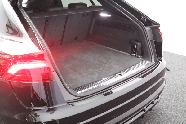 Audi Q8 60 TFSI e Quattro 490 PK S-Line Pro Line Competition PHEV, RS-Sportstoelen, Trekhaak, B&O Sound, Head-Up, Memory