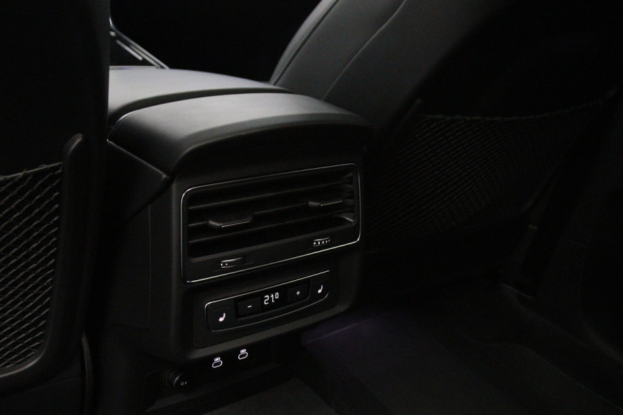 Audi Q8 60 TFSI e Quattro 490 PK S-Line Pro Line Competition PHEV, RS-Sportstoelen, Trekhaak, B&O Sound, Head-Up, Memory
