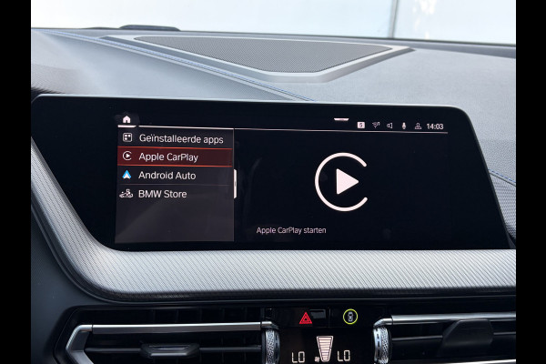 BMW 1-serie 118i Executive Edition M-Sport Zetels HUD Adapt.Cruise Carplay Camera Uitstraling!