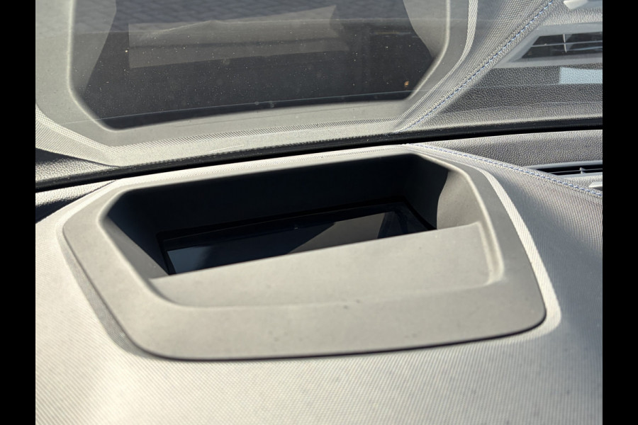 BMW 1-serie 118i Executive Edition M-Sport Zetels HUD Adapt.Cruise Carplay Camera Uitstraling!