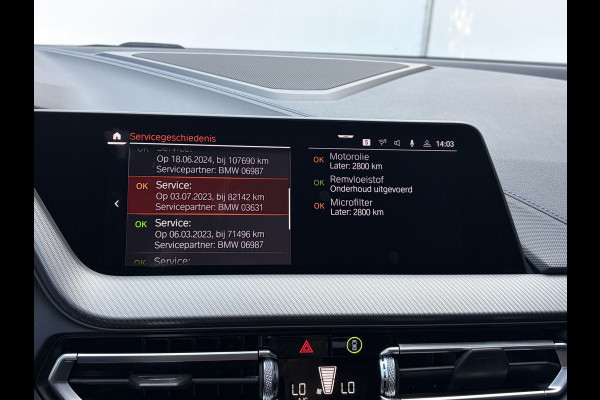 BMW 1-serie 118i Executive Edition M-Sport Zetels HUD Adapt.Cruise Carplay Camera Uitstraling!