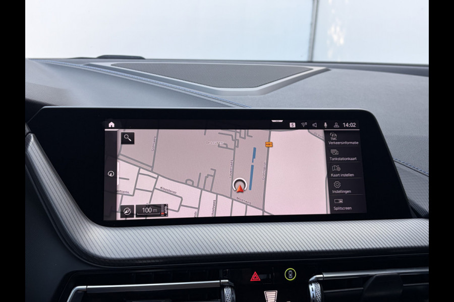 BMW 1-serie 118i Executive Edition M-Sport Zetels HUD Adapt.Cruise Carplay Camera Uitstraling!