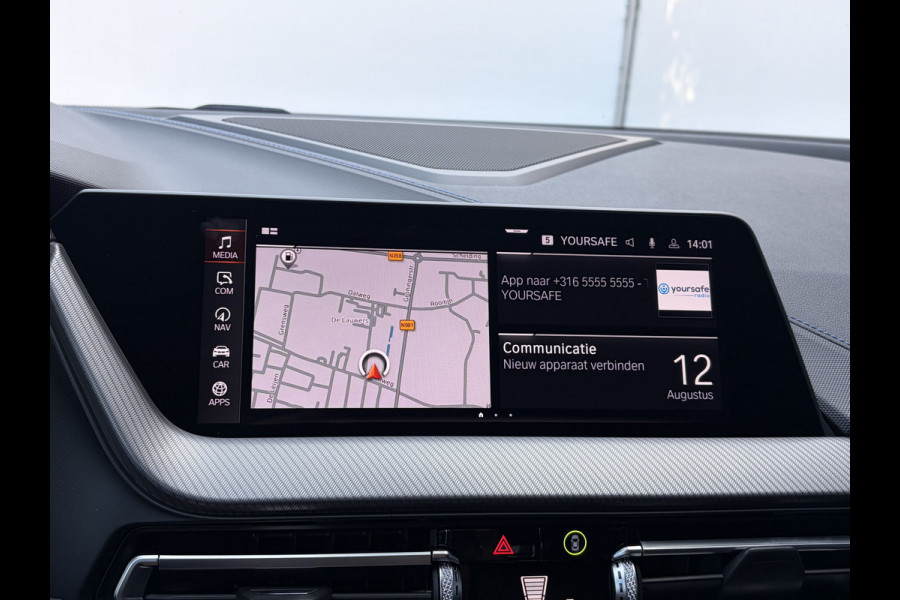 BMW 1-serie 118i Executive Edition M-Sport Zetels HUD Adapt.Cruise Carplay Camera Uitstraling!