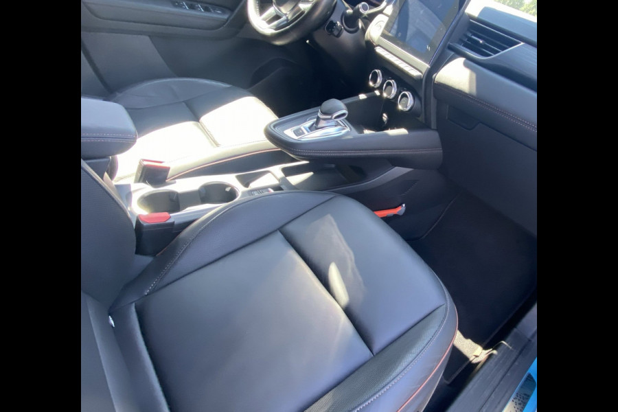 Renault Captur 1.6 E-Tech 160 Initiale Paris/ Leder/ Bose/ Adaptive CC/ full option/ 1e eigenaar/ 4-season banden/ Plug-in Hybrid