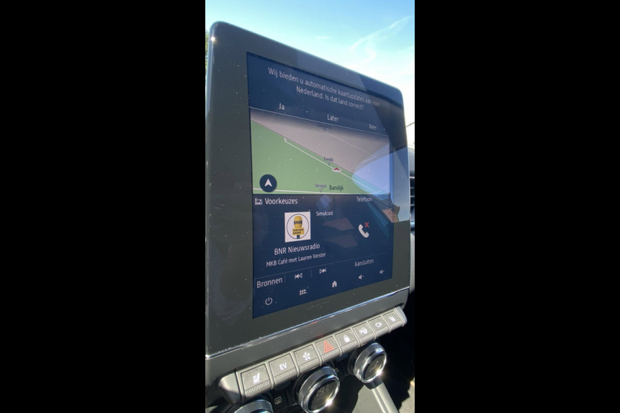 Renault Captur 1.6 E-Tech 160 Initiale Paris/ Leder/ Bose/ Adaptive CC/ full option/ 1e eigenaar/ 4-season banden/ Plug-in Hybrid