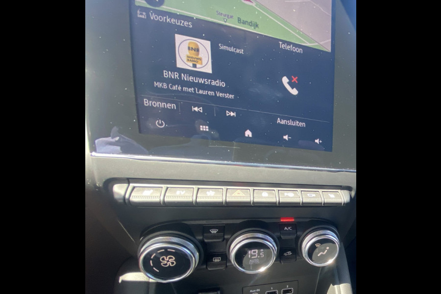 Renault Captur 1.6 E-Tech 160 Initiale Paris/ Leder/ Bose/ Adaptive CC/ full option/ 1e eigenaar/ 4-season banden/ Plug-in Hybrid