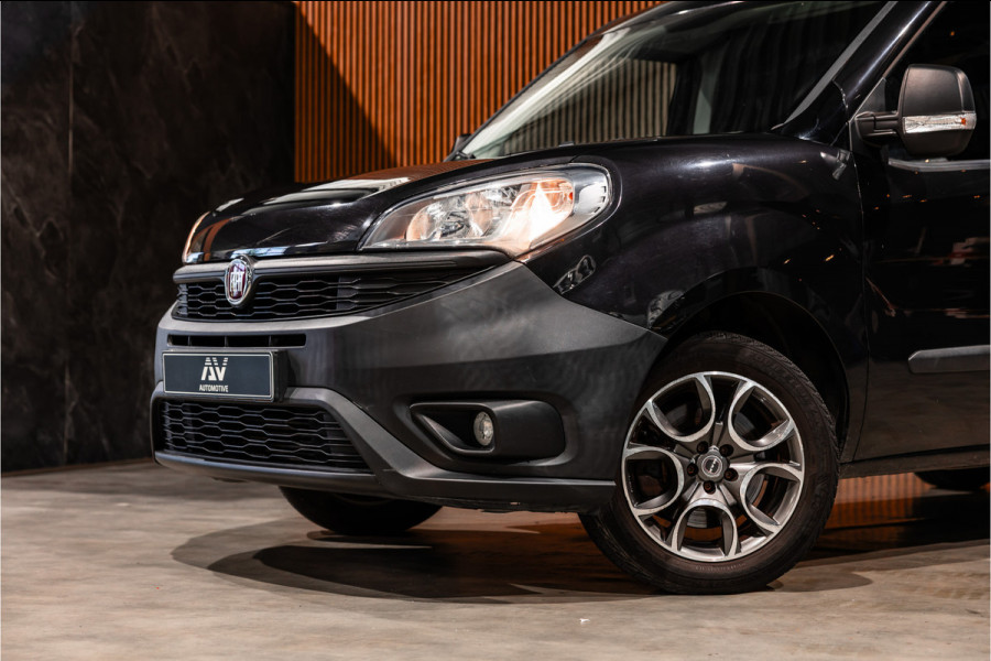 Fiat Doblò Cargo 1.3 MJ L2H1 Maxi | CarPlay | Android Auto | Trekhaak | Airco | Sport velgen | MF Stuur | Nieuwe APK | NL Auto