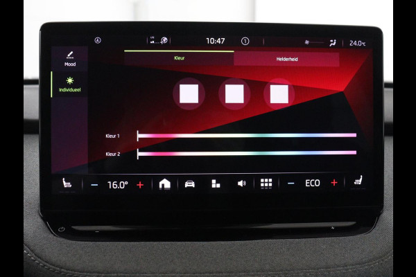 Škoda Enyaq iV 60 | SOH 92,0% | Half leder | Stuur/stoel verwarming | Adaptive cruise | Carplay | Sfeerverlichting | Climate control | Camera | Park assist | Trekhaak