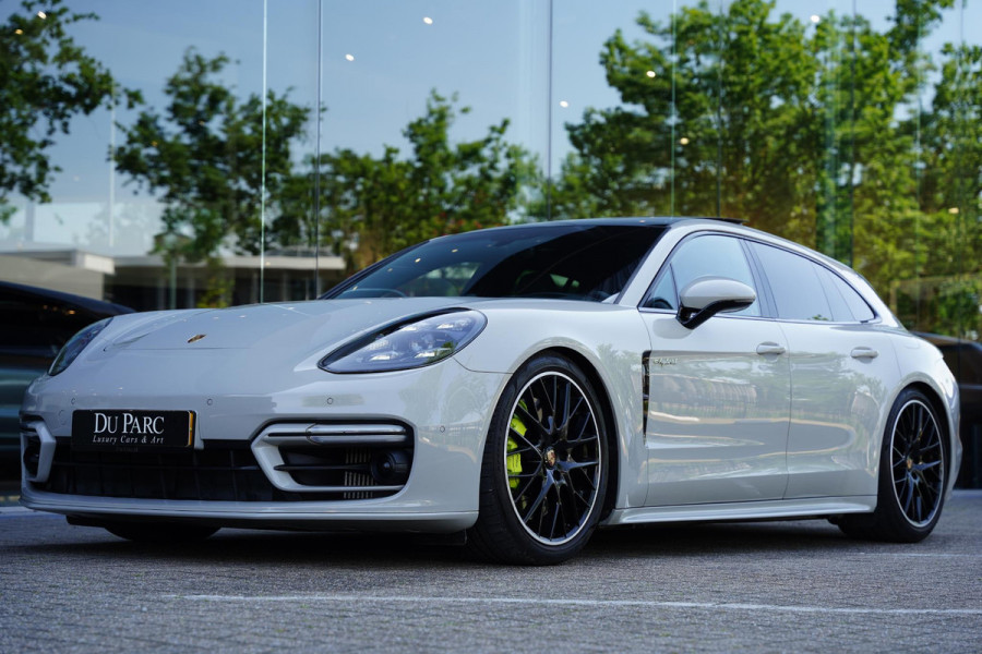 Porsche Panamera Sport Turismo 2.9 4S / Krijtgrijs / Sport Design / Sportuitlaat