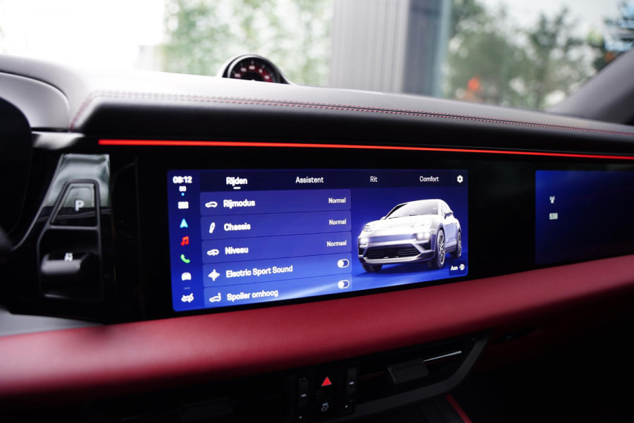 Porsche Macan 4 100 kWh / NL-Auto / Luchtvering / Bose / 22 Inch