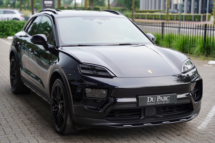 Porsche Macan 4 100 kWh / NL-Auto / Luchtvering / Bose / 22 Inch
