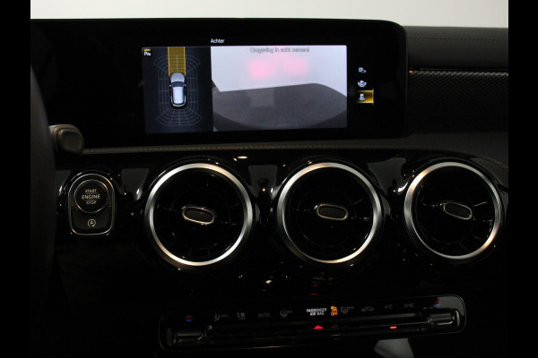 Mercedes-Benz CLA-Klasse Shooting Brake 200 163pk DCT Progressive Navigatie Camera Parkeersensoren Elektrische achterklep Stoelverwarming Cruise Control Climate Control