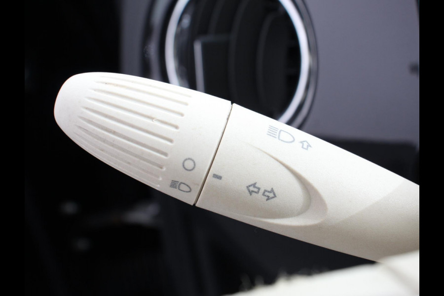 Fiat 500 1.2 Lounge Navigatie Leder Interieur Climate Control Panoramadak Parkeer sensoren