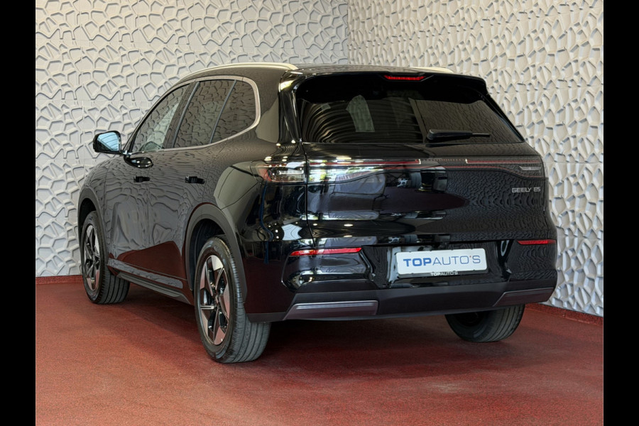 GEELY E5 Pro+ 68 kWh | LONG RANGE 475 Km wltp | 8 Jaar Garantie | Verwarmde & Gekoelde Stoelen | 360° View | Warmtepomp | Leder | Blindsp