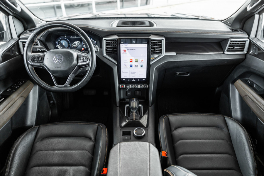 Volkswagen Amarok 3.0 TDI 4Motion Pan Americana | 360 camera | H&K | ACC | Lederen bekleding | Elek rolkoffer | CarPlay | Navigatie | LED | Blind spot | 3500 kg trekgewicht | Dealer onderhouden