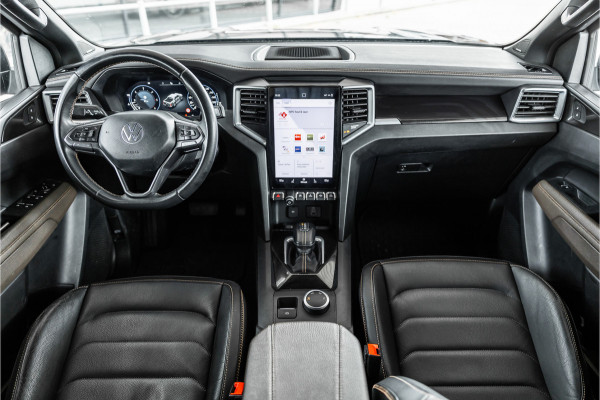 Volkswagen Amarok 3.0 TDI 4Motion Pan Americana | 360 camera | H&K | ACC | Lederen bekleding | Elek rolkoffer | CarPlay | Navigatie | LED | Blind spot | 3500 kg trekgewicht | Dealer onderhouden