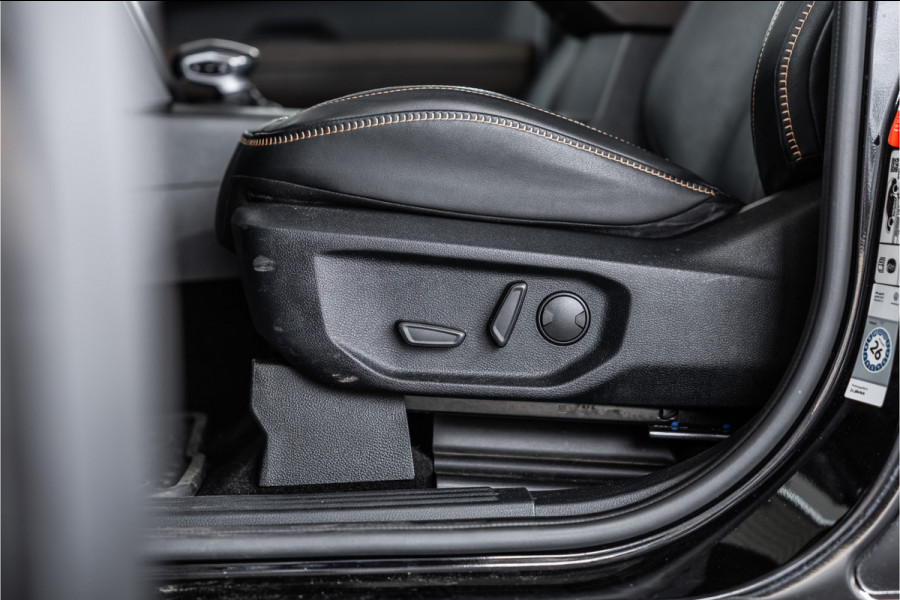 Volkswagen Amarok 3.0 TDI 4Motion Pan Americana | 360 camera | H&K | ACC | Lederen bekleding | Elek rolkoffer | CarPlay | Navigatie | LED | Blind spot | 3500 kg trekgewicht | Dealer onderhouden