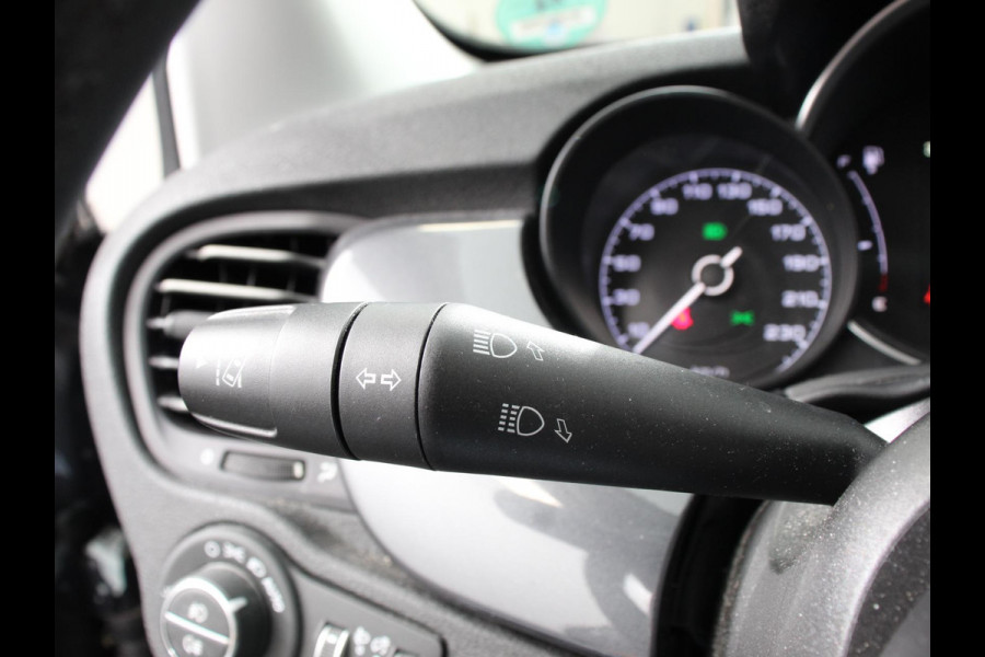 Fiat 500X Cross 1.3 GSE City Cross Opening Edition Climate Control Navigatie Cruise Control Camera Parkeersensoren Stoelverwarming Camera Led Lichtmetalen velgen Apple Carplay/ Android Auto