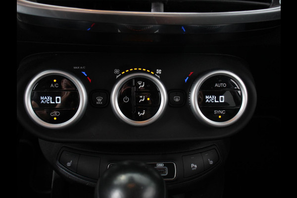 Fiat 500X Cross 1.3 GSE City Cross Opening Edition Climate Control Navigatie Cruise Control Camera Parkeersensoren Stoelverwarming Camera Led Lichtmetalen velgen Apple Carplay/ Android Auto