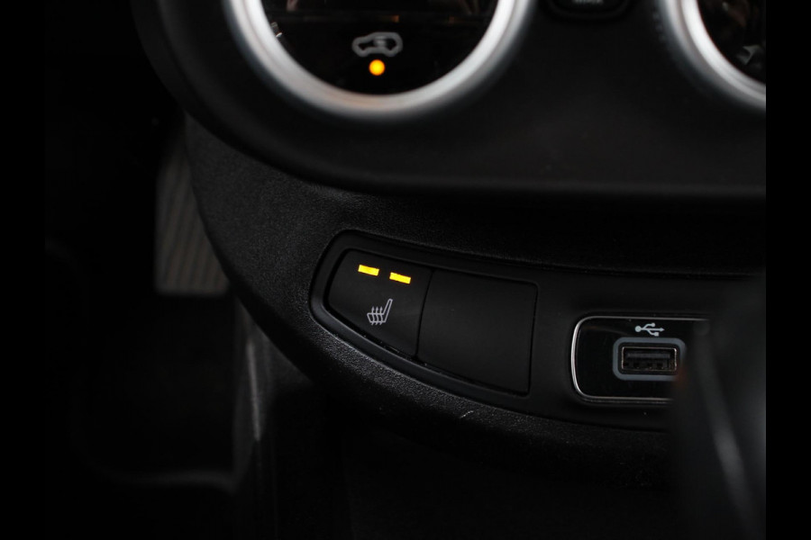 Fiat 500X Cross 1.3 GSE City Cross Opening Edition Climate Control Navigatie Cruise Control Camera Parkeersensoren Stoelverwarming Camera Led Lichtmetalen velgen Apple Carplay/ Android Auto