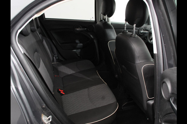 Fiat 500X Cross 1.3 GSE City Cross Opening Edition Climate Control Navigatie Cruise Control Camera Parkeersensoren Stoelverwarming Camera Led Lichtmetalen velgen Apple Carplay/ Android Auto
