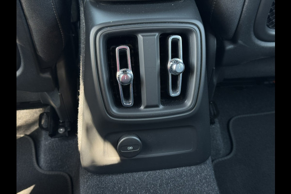 Volvo XC40 1.5 T4 Plug-in hybrid Plus Bright | Memory, Cruise, Carplay/Android, Stoel+Stuurverw., NAP |Dealerondehouden|1e Eig.|