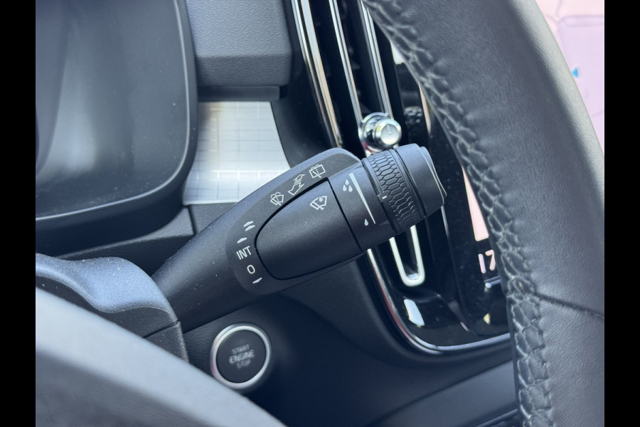Volvo XC40 1.5 T4 Plug-in hybrid Plus Bright | Memory, Cruise, Carplay/Android, Stoel+Stuurverw., NAP |Dealerondehouden|1e Eig.|