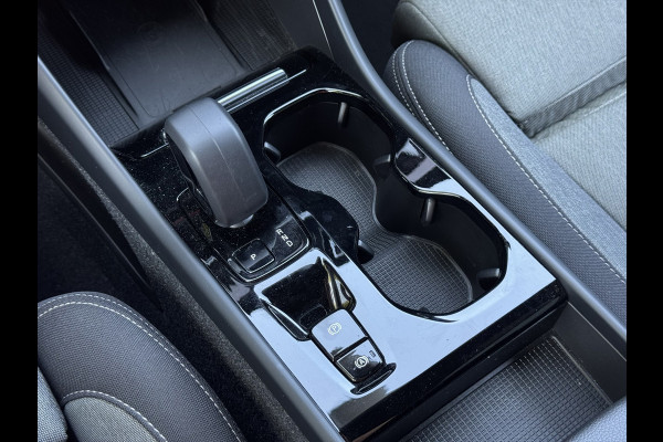 Volvo XC40 1.5 T4 Plug-in hybrid Plus Bright | Memory, Cruise, Carplay/Android, Stoel+Stuurverw., NAP |Dealerondehouden|1e Eig.|